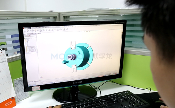 �����з�