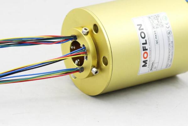 �����ڷ���������е�����