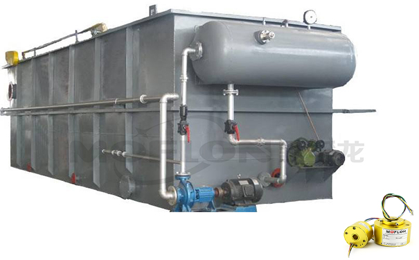 ���׻���